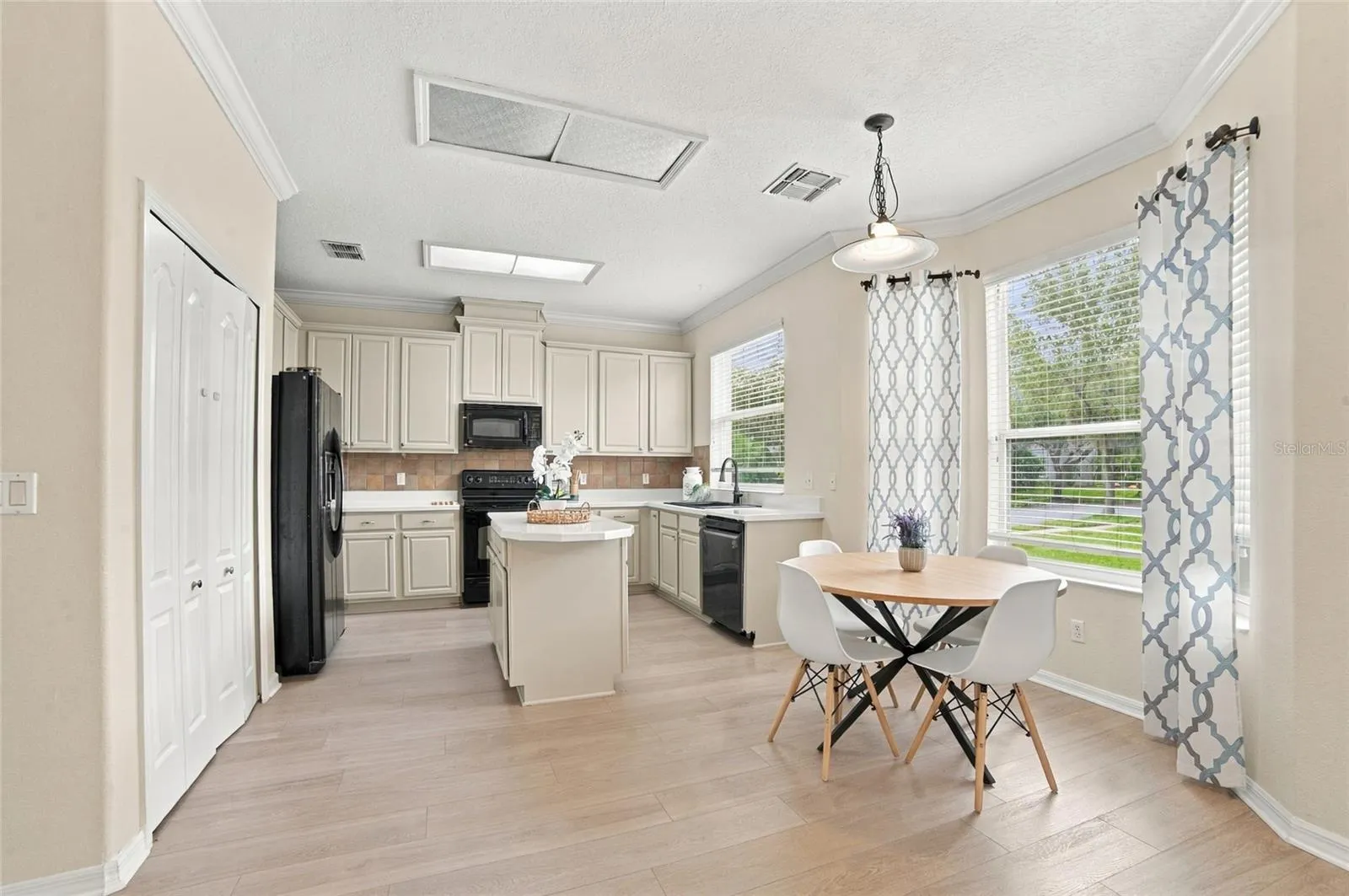 12805 MOSS PARK RIDGE DR