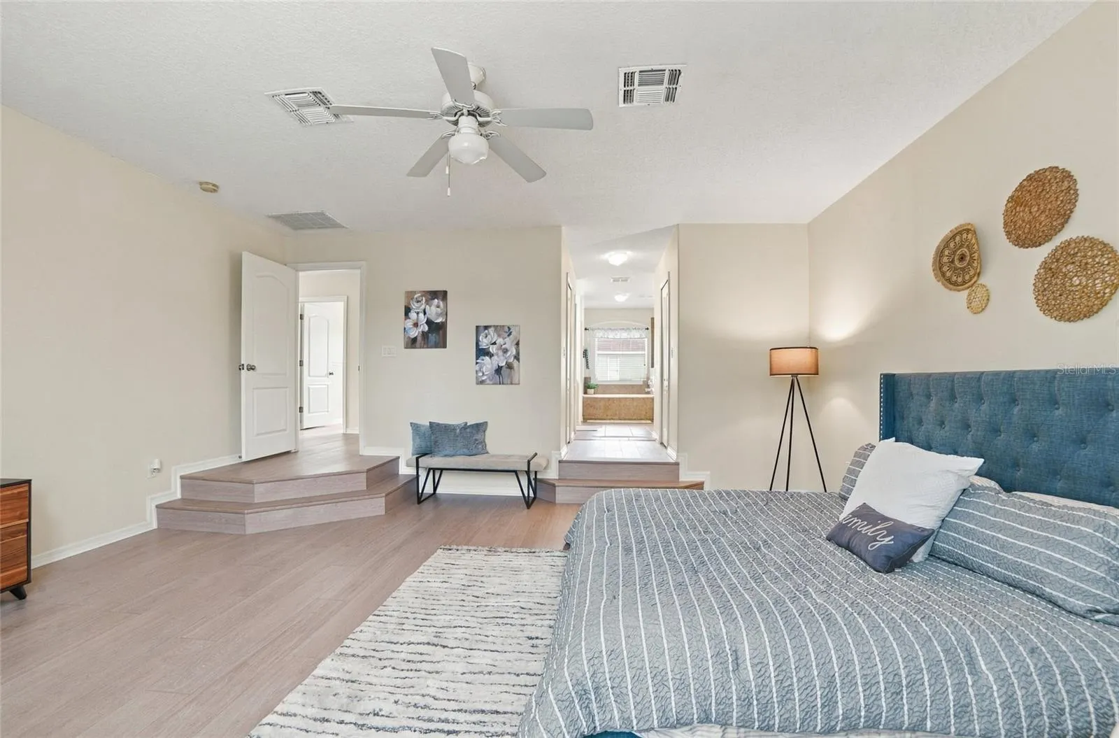 12805 MOSS PARK RIDGE DR