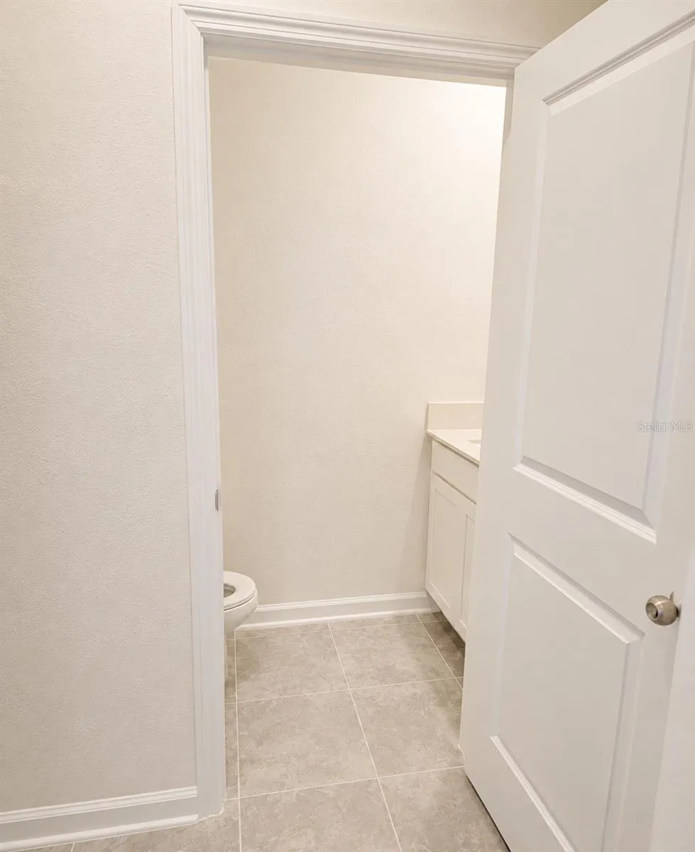 409 BOGEY DR