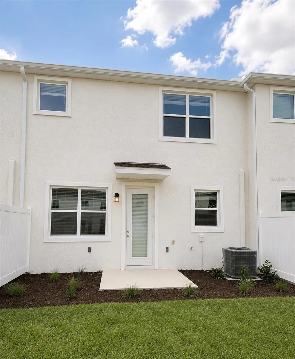 409 BOGEY DR