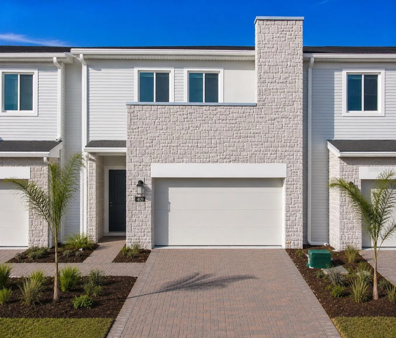 409 BOGEY DR