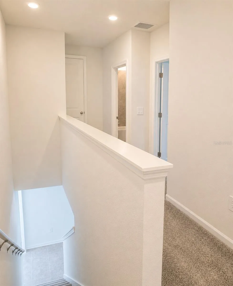 409 BOGEY DR