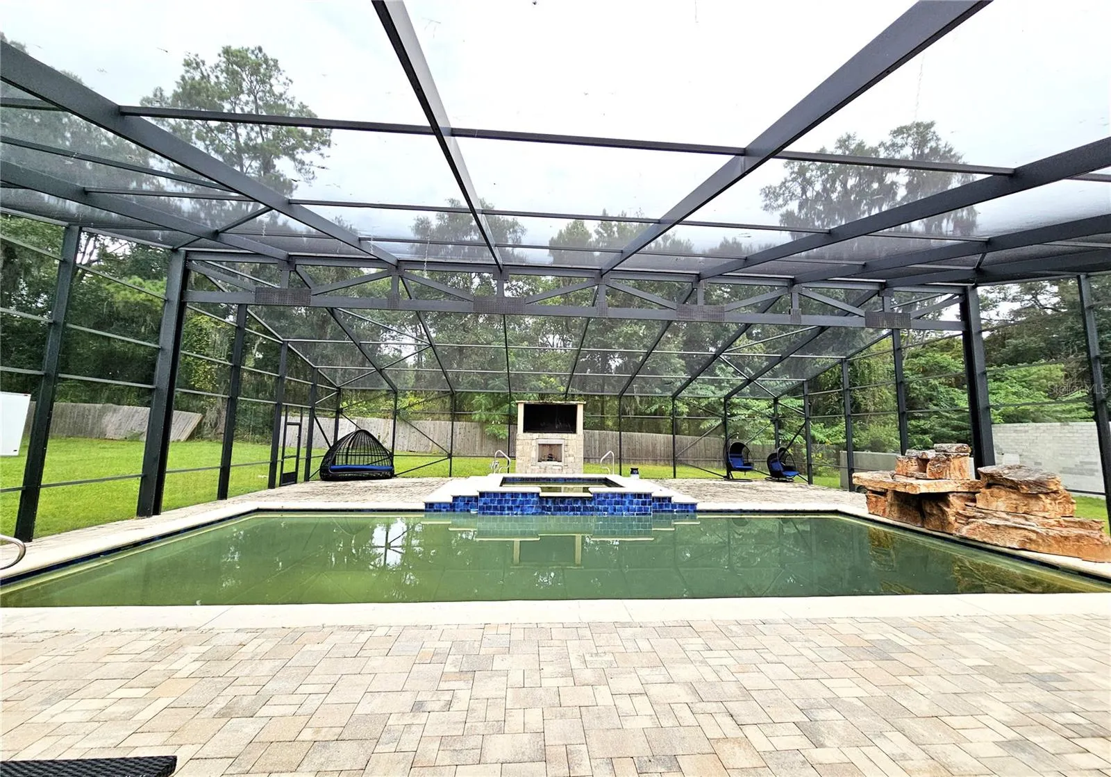 2065 SW 80TH ST