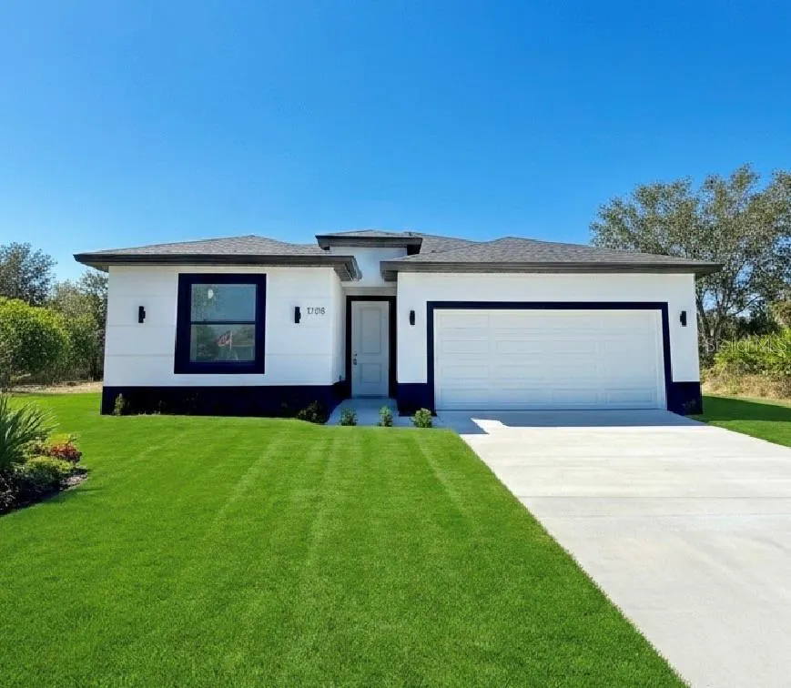 9031 W CASTLE CIR