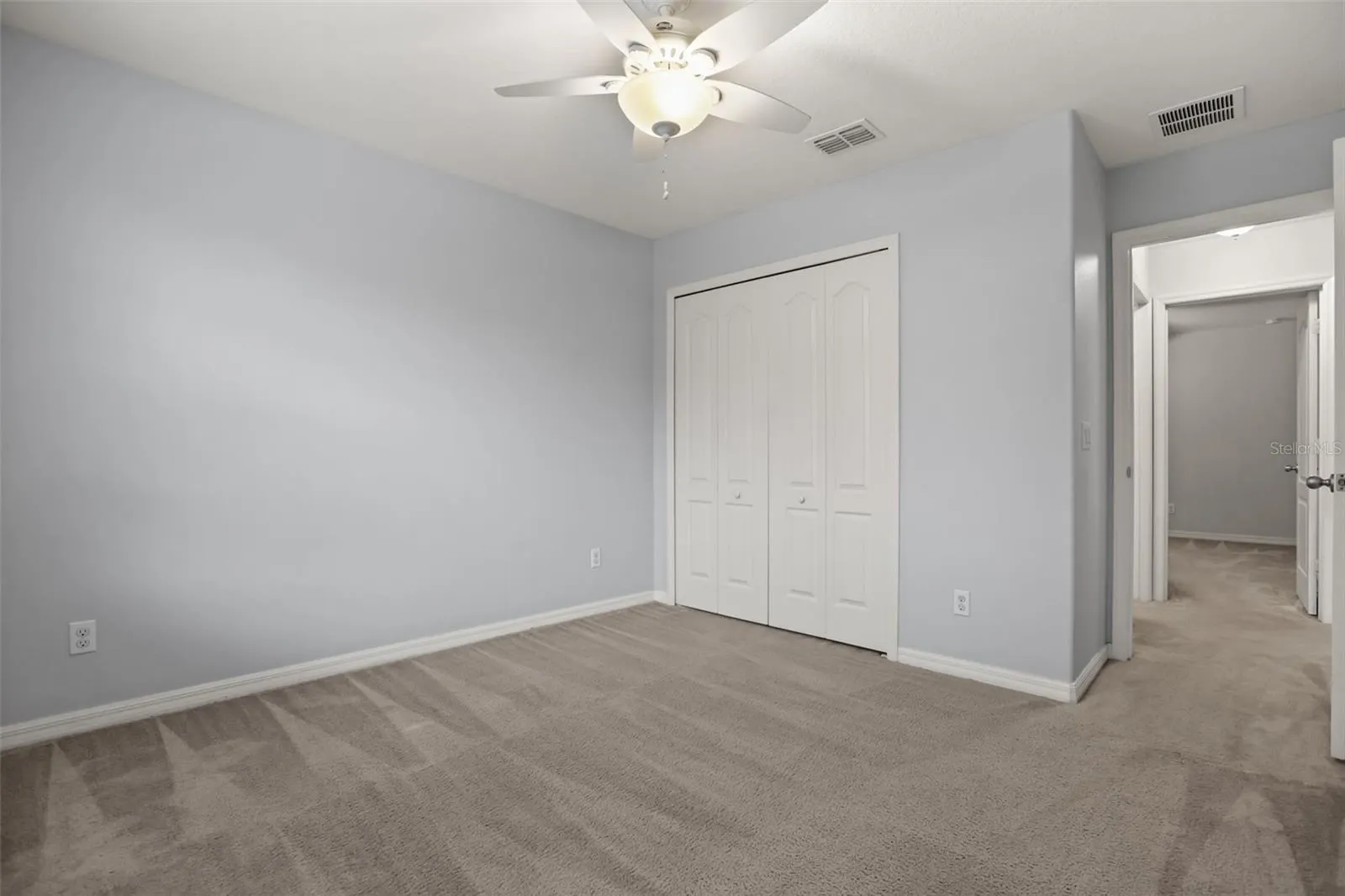 9117 OAK COMMONS WAY