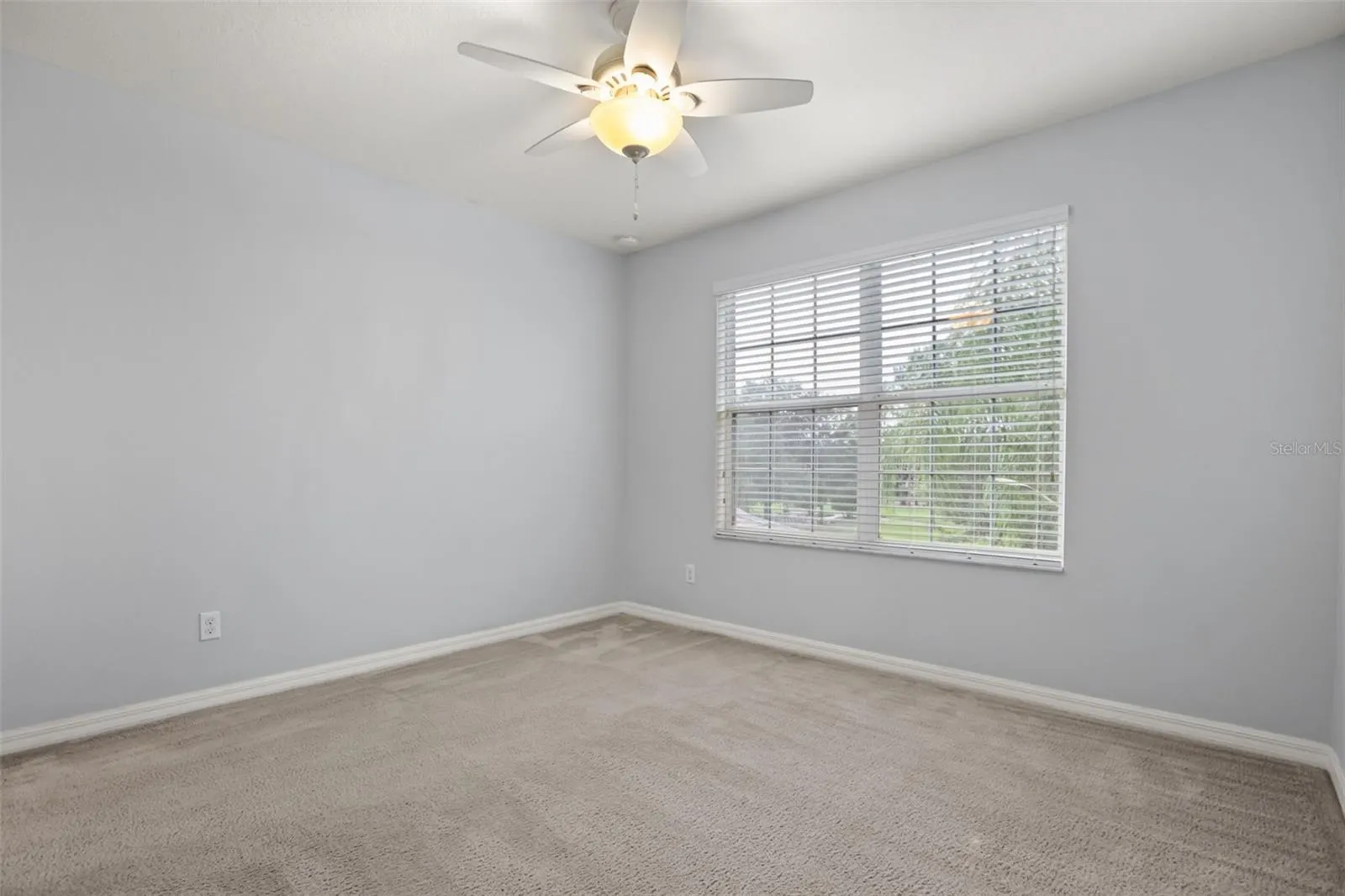 9117 OAK COMMONS WAY
