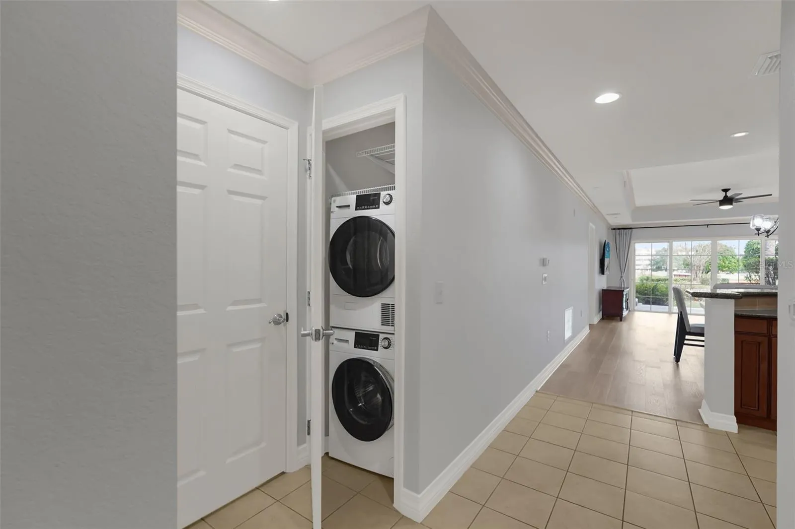 1102 SUNSET VIEW CIR #103 #103