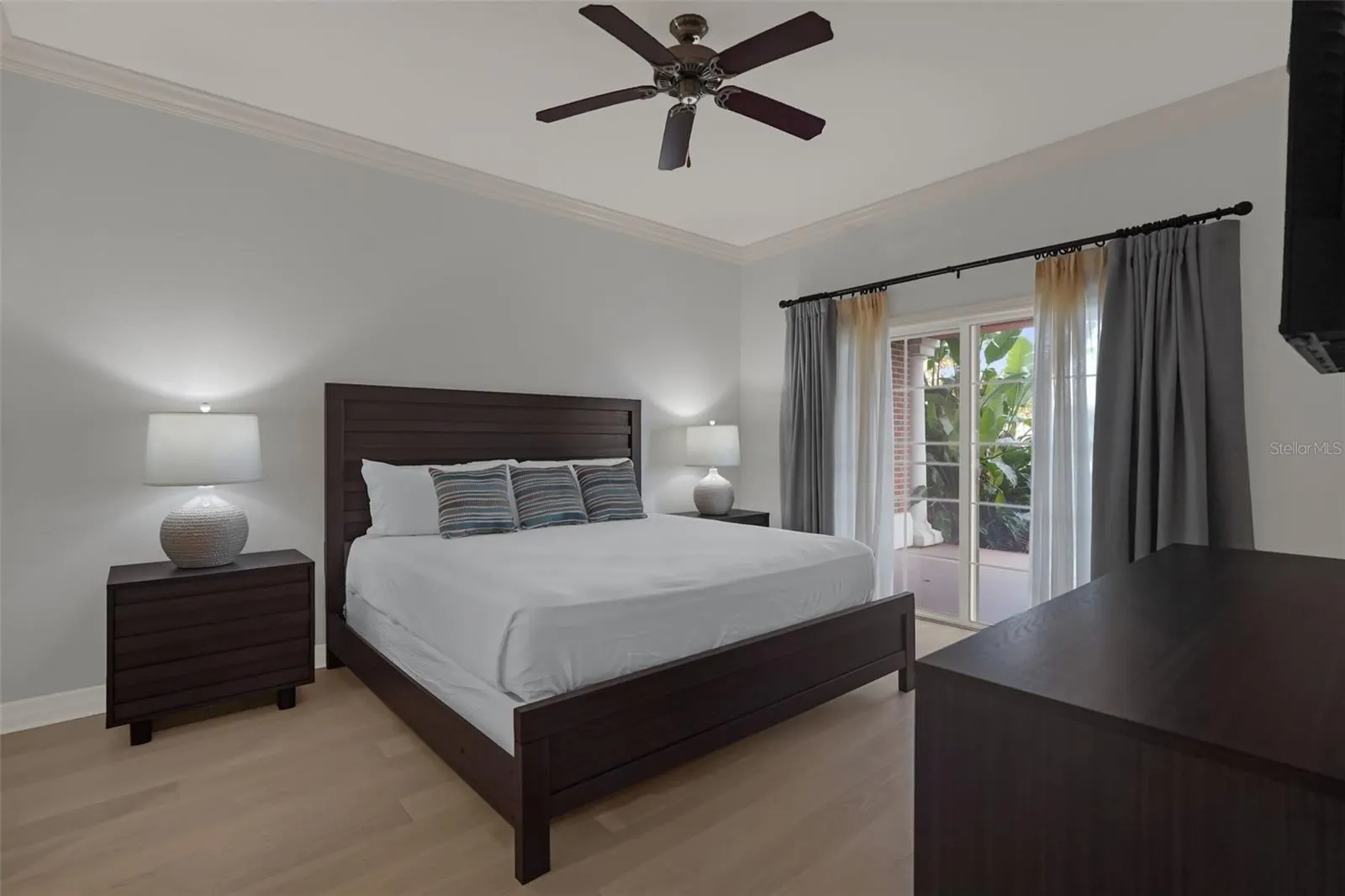 1102 SUNSET VIEW CIR #103 #103