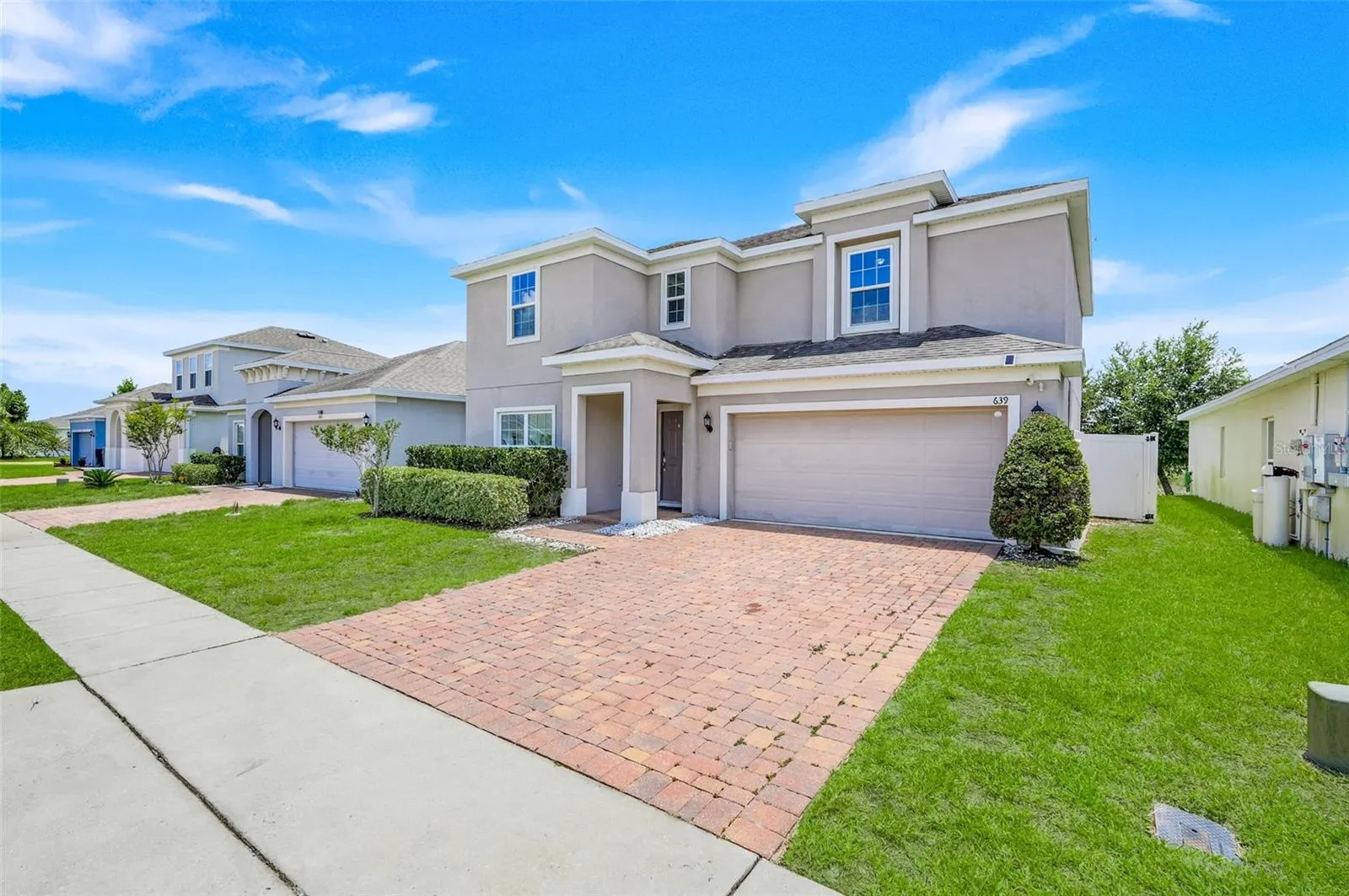639 SAMUEL PL