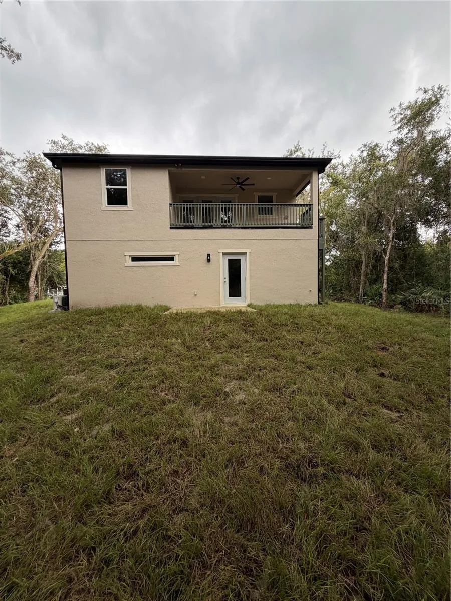1784 LAKE HARNEY RD
