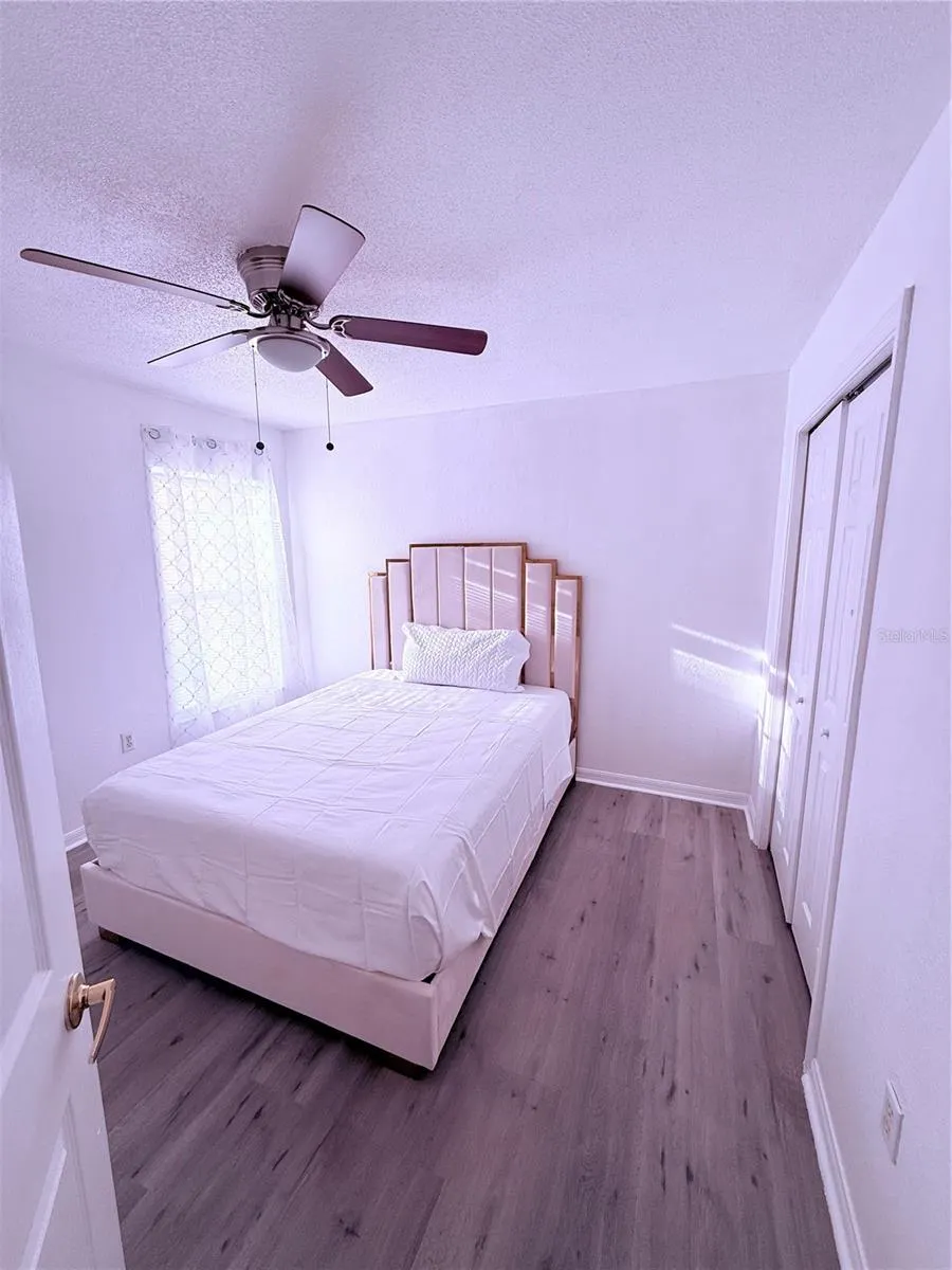 649 SIERRA CIR