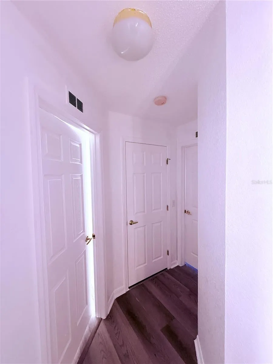 649 SIERRA CIR