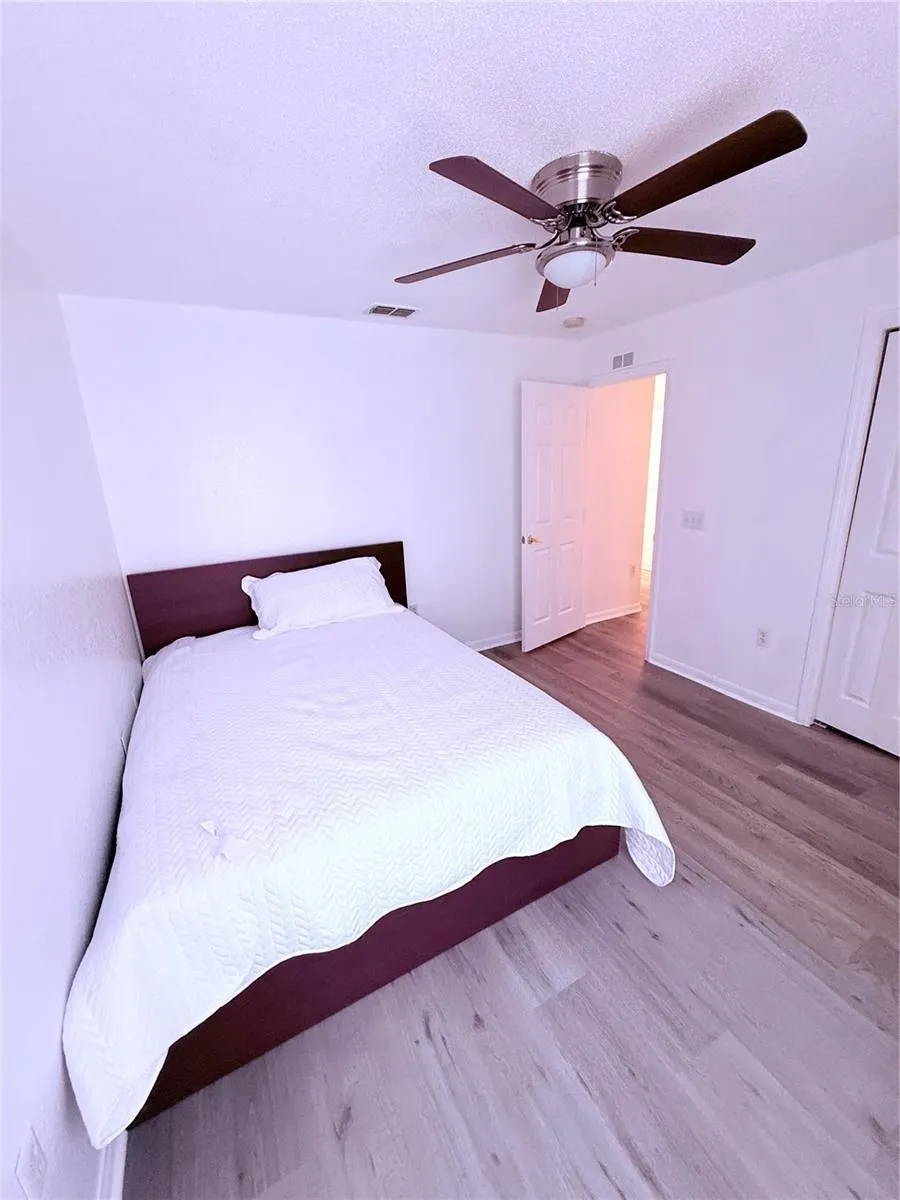 649 SIERRA CIR