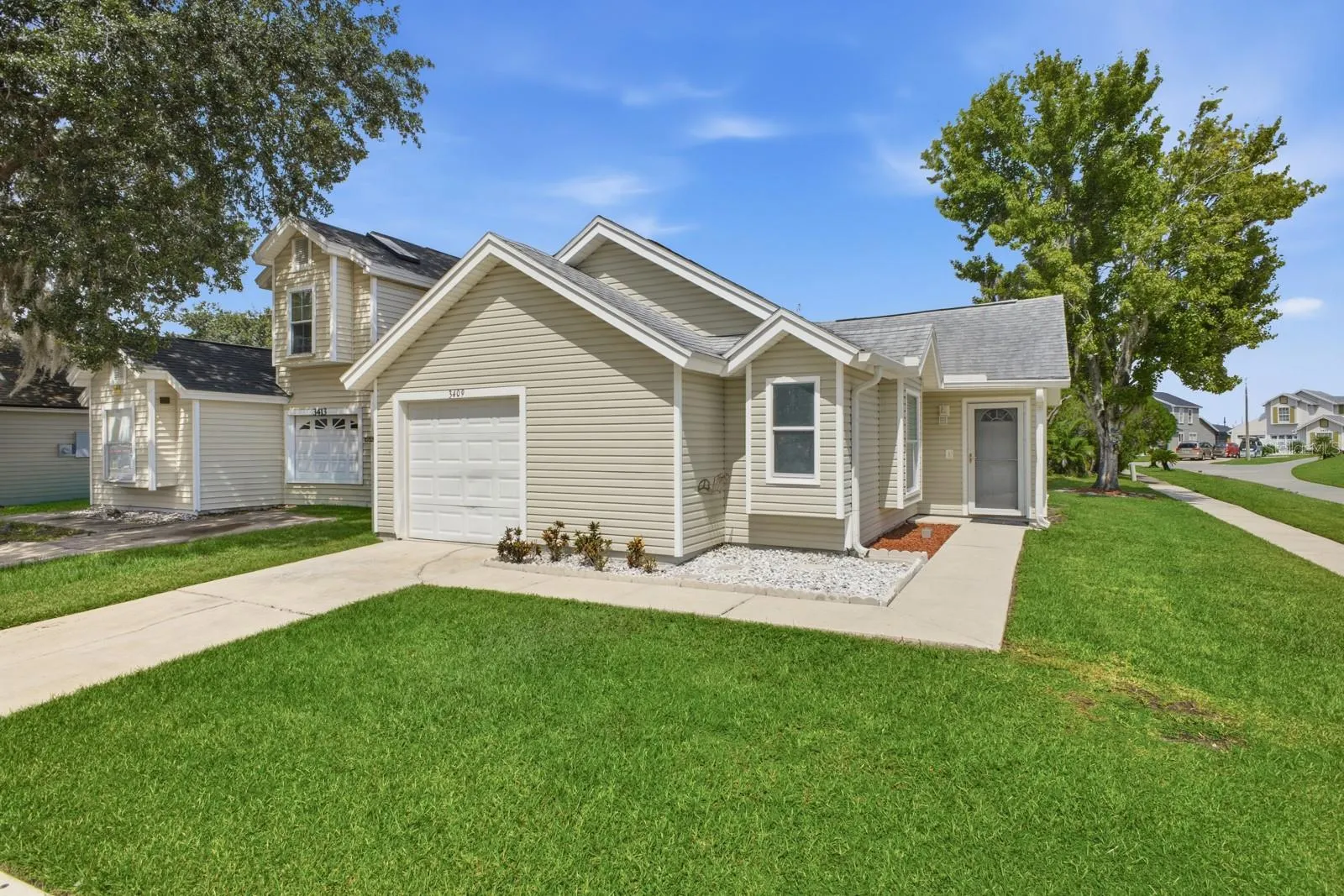 3409 FOX CROSSING DR