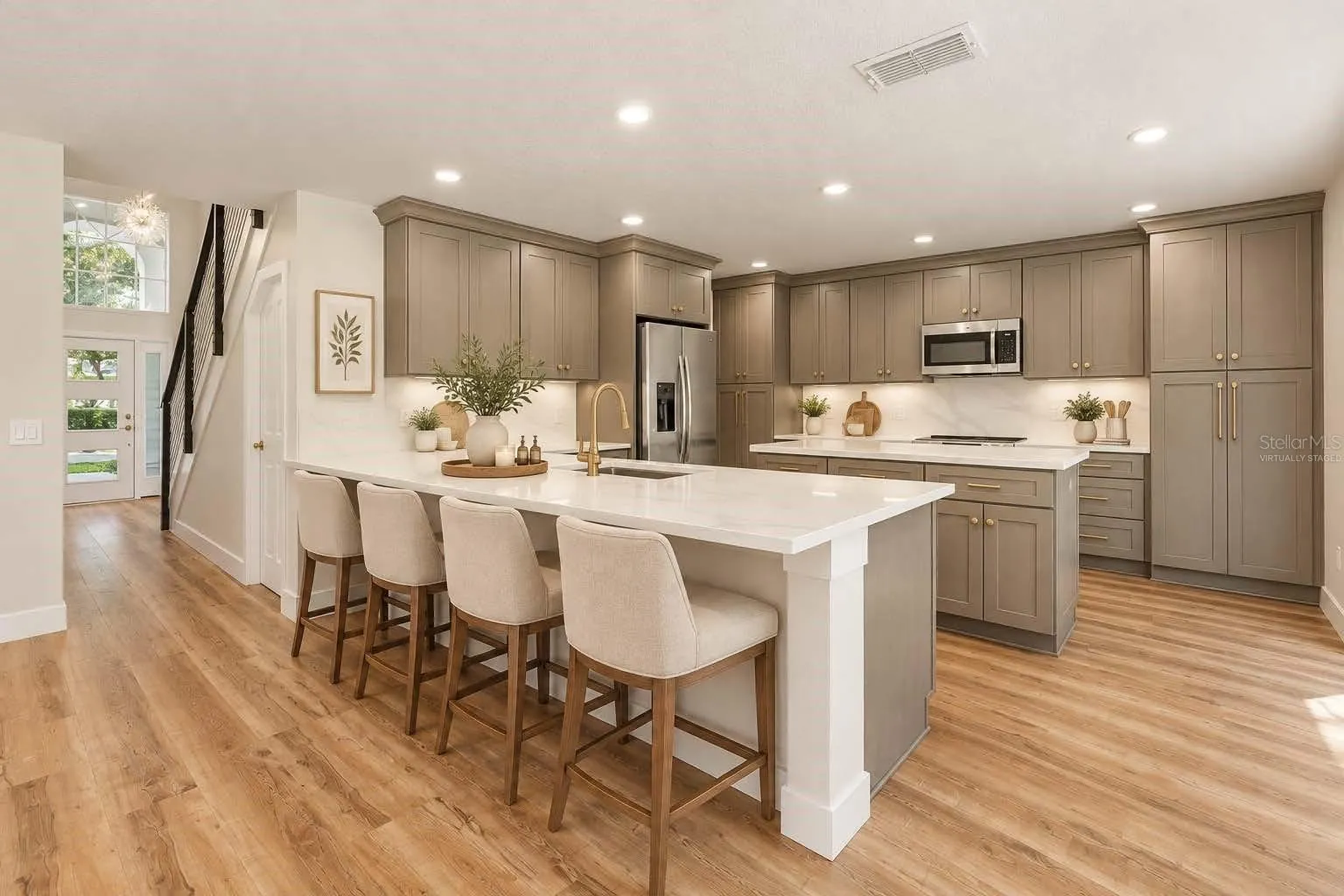 13044 BELLERIVE LN