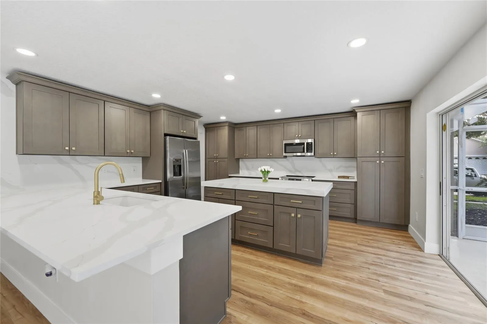 13044 BELLERIVE LN