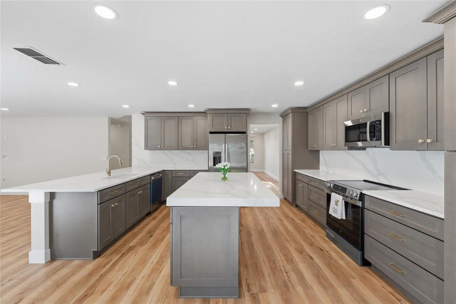13044 BELLERIVE LN