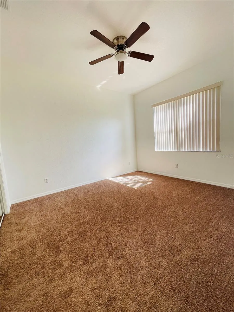 446 CARAWAY DR