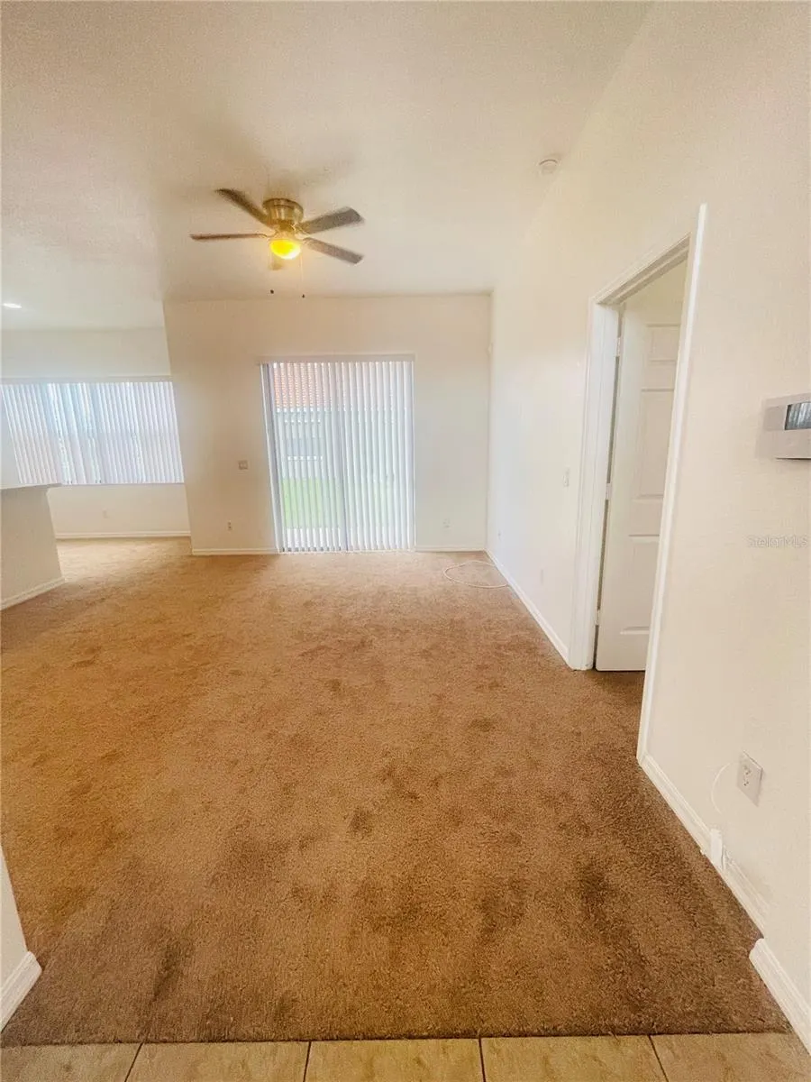 446 CARAWAY DR