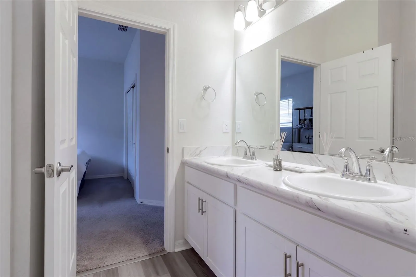 2144 DESERT ROSE DRIVE