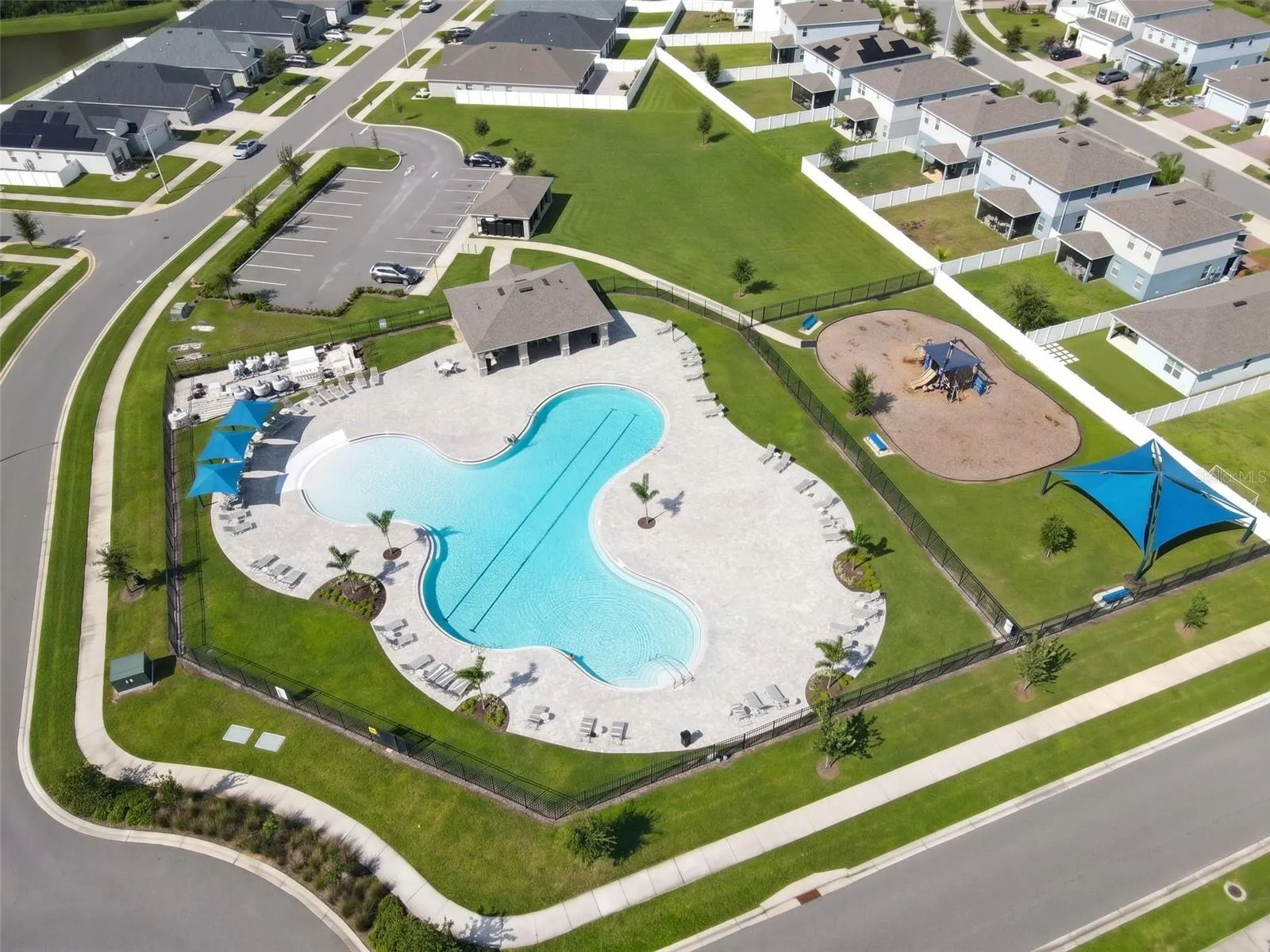 2144 DESERT ROSE DRIVE