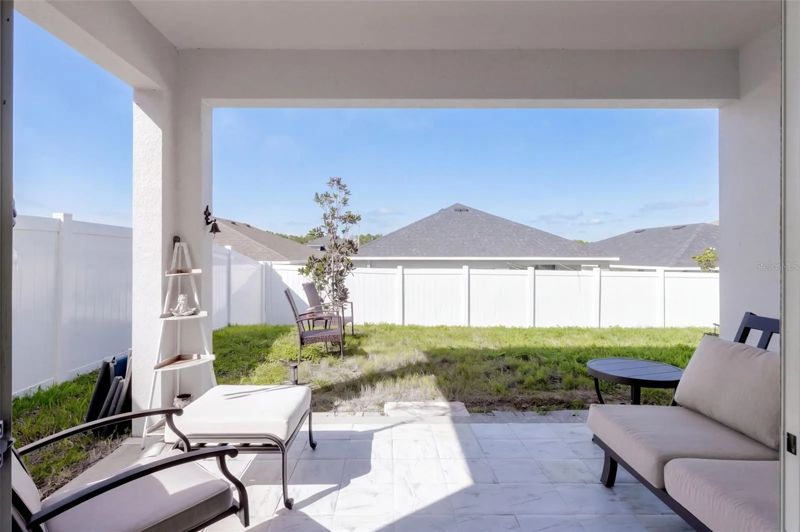 2144 DESERT ROSE DRIVE
