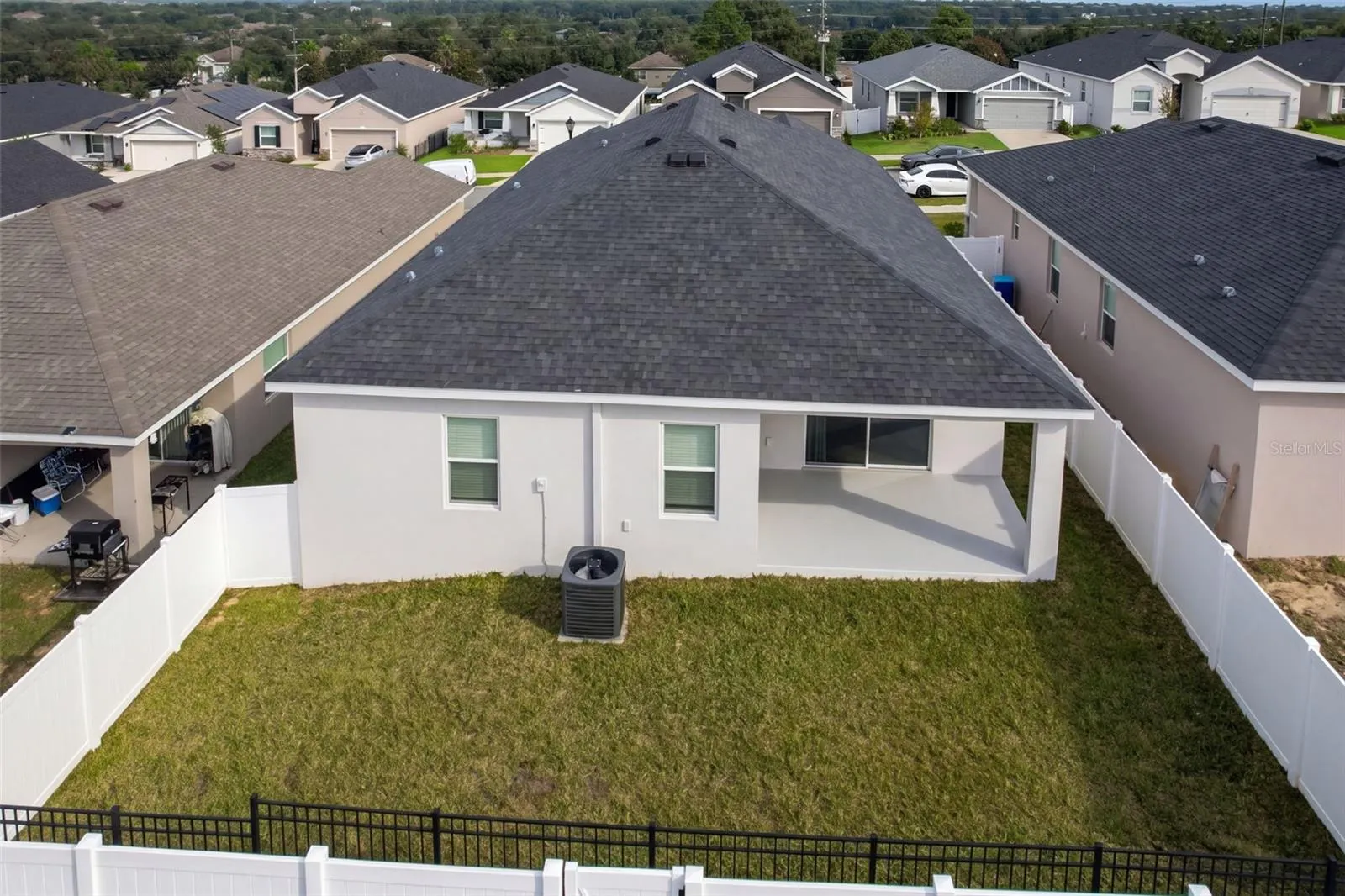 1104 MOUNTAIN FLOWER LANE,