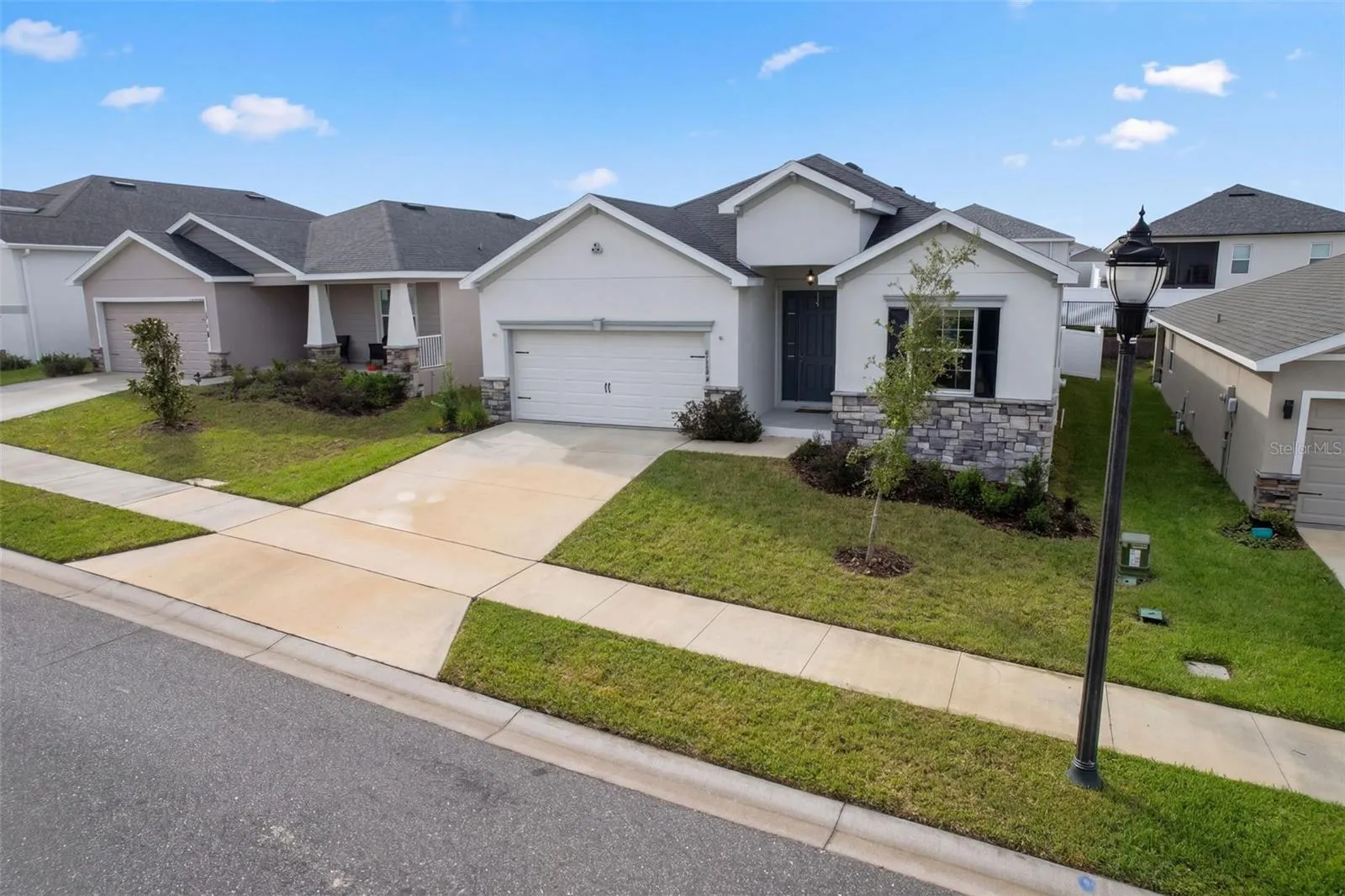 1104 MOUNTAIN FLOWER LANE,