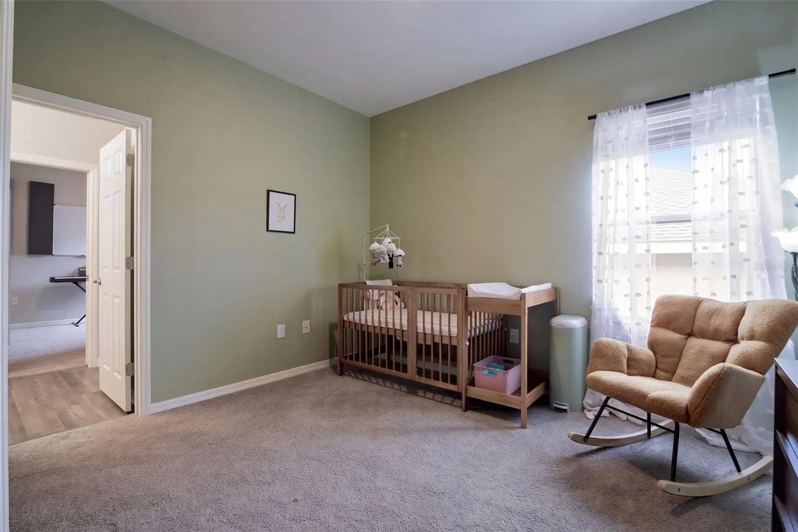 1104 MOUNTAIN FLOWER LANE,