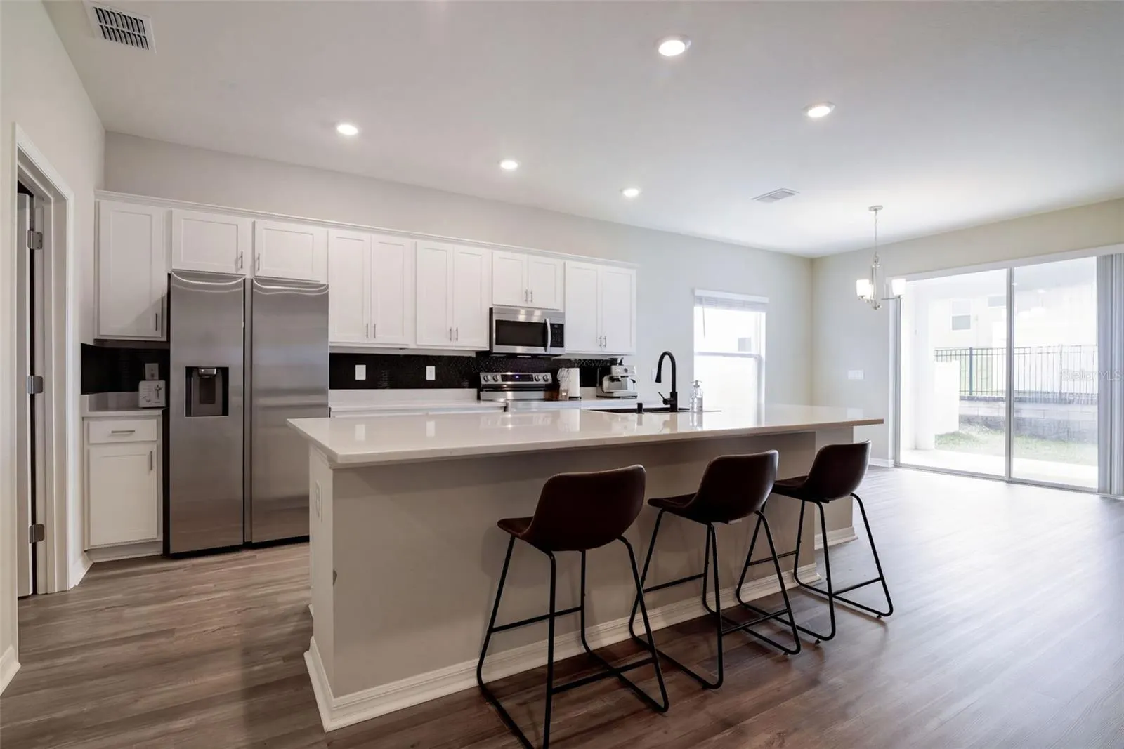 1104 MOUNTAIN FLOWER LANE,