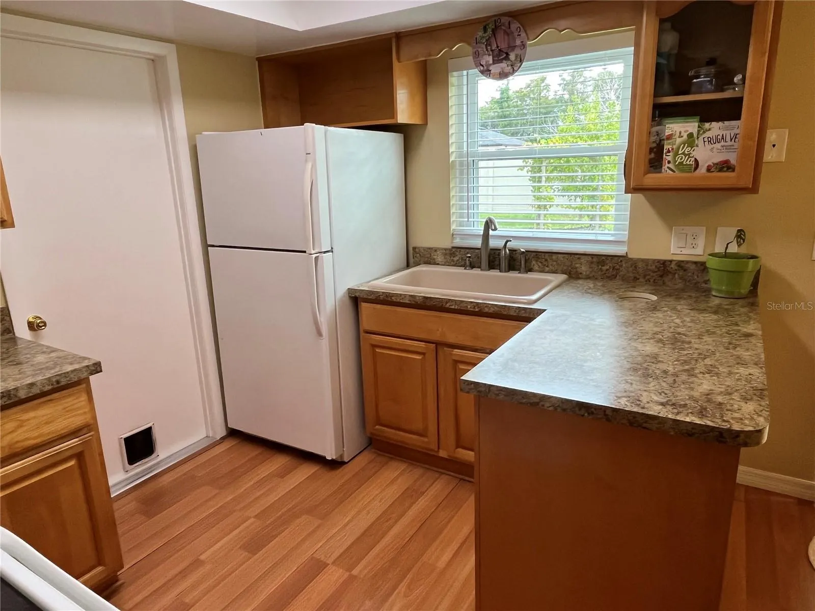 220 MISSISSIPPI WOODS LN