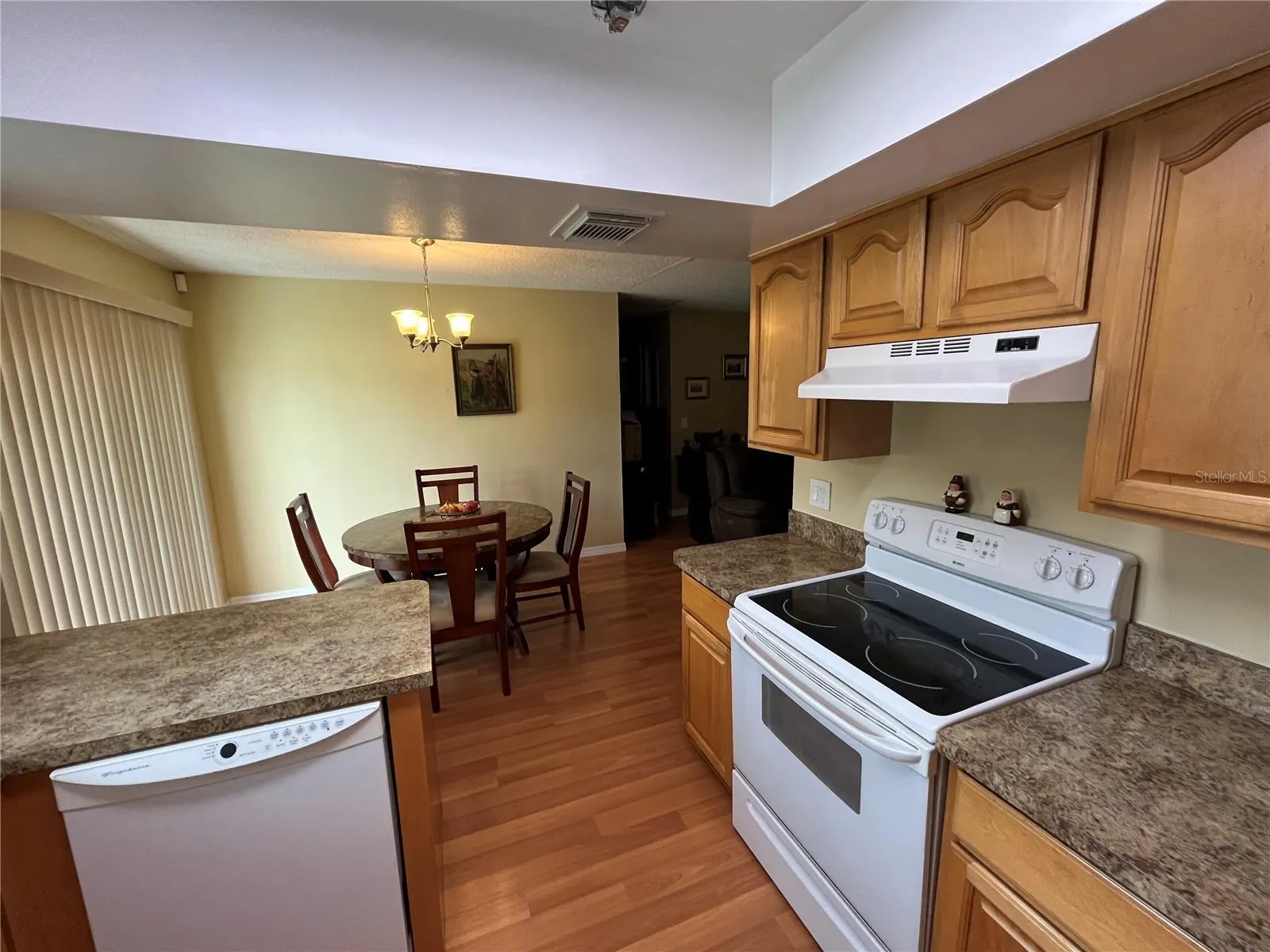 220 MISSISSIPPI WOODS LN