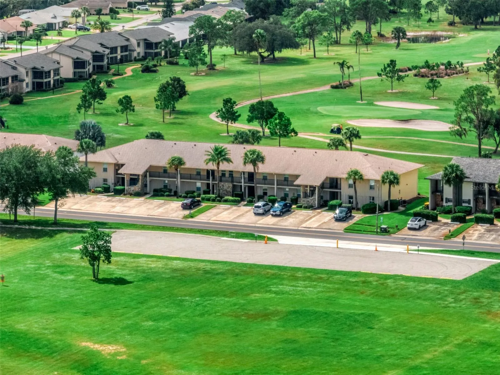 3613 EDGEWATER DR