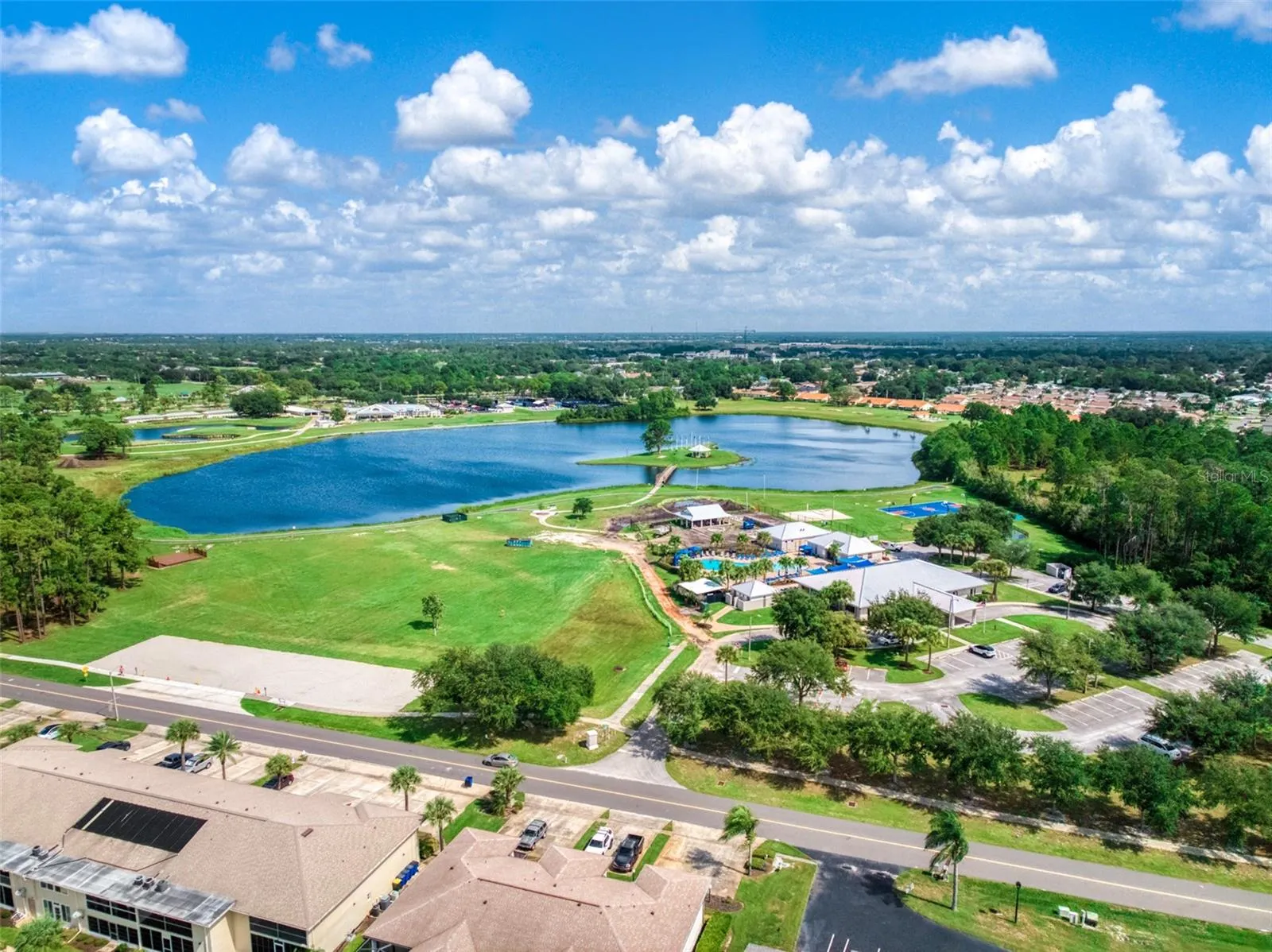 3613 EDGEWATER DR