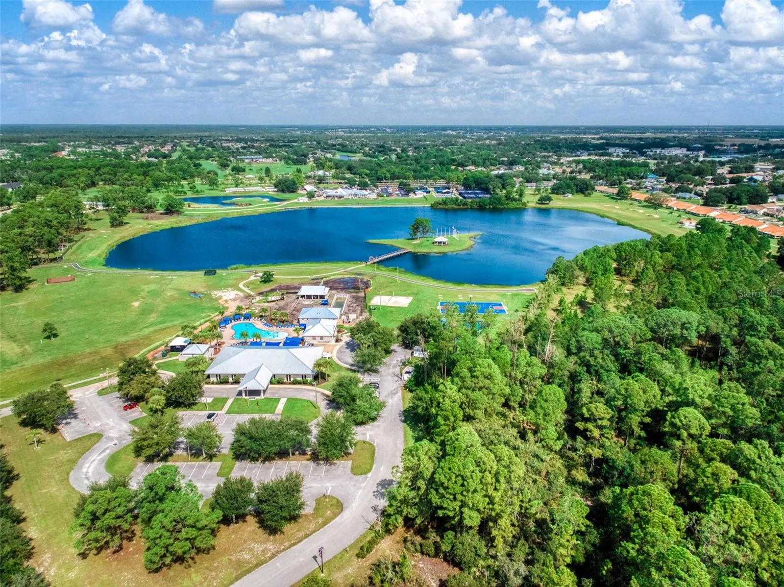 3613 EDGEWATER DR