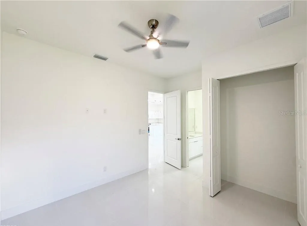 2726 NW 41ST PL