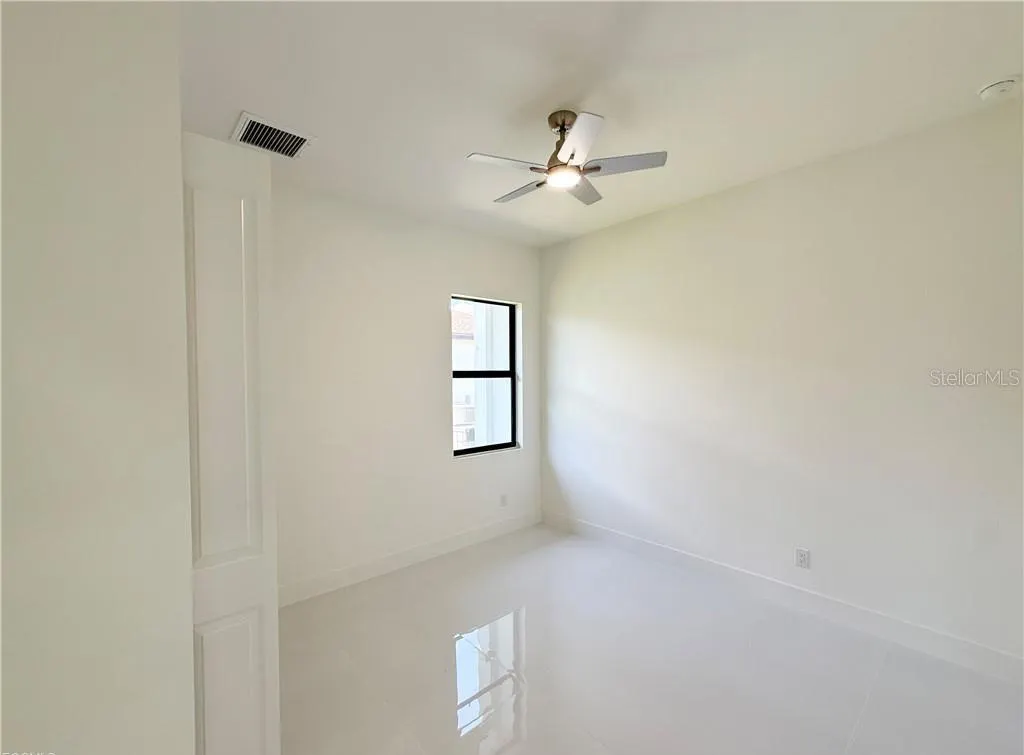 2726 NW 41ST PL