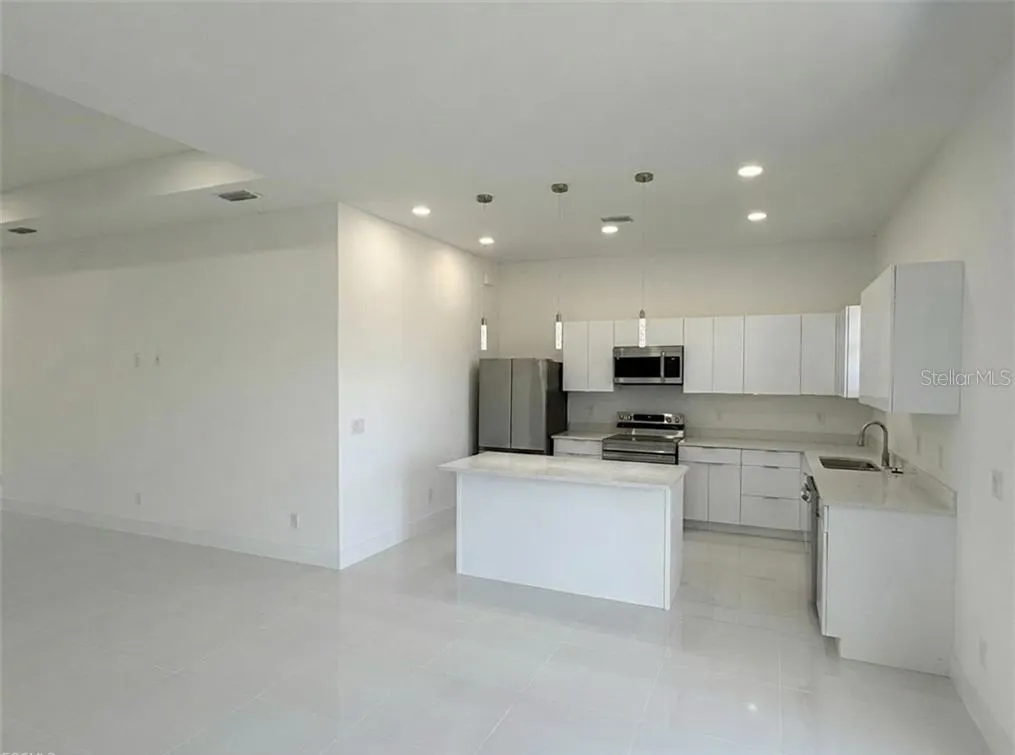 2726 NW 41ST PL