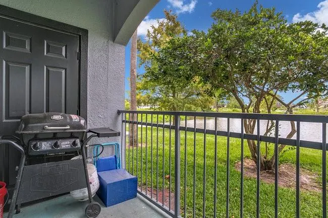 3702 PALM DESERT LN #5414 #5414