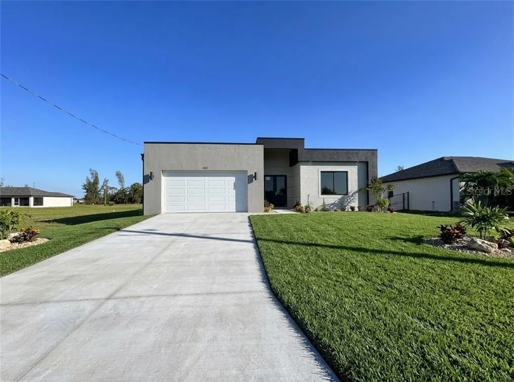 4121 NW 22ND ST