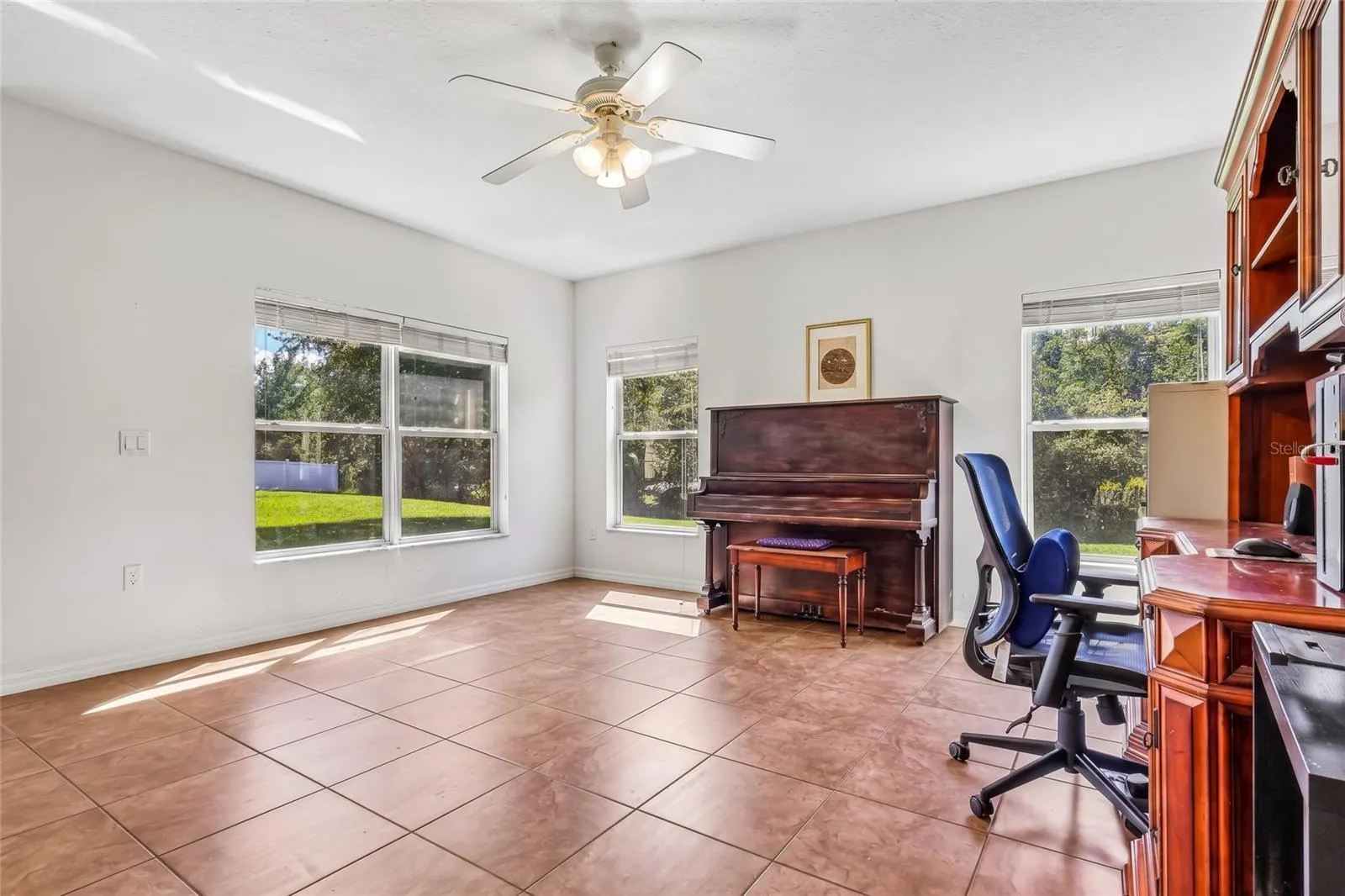 3639 SAIL HARBOR DR