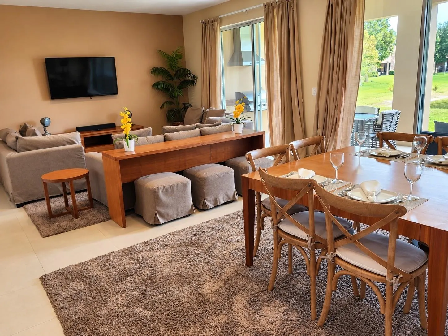 3165 PANTANAL LN
