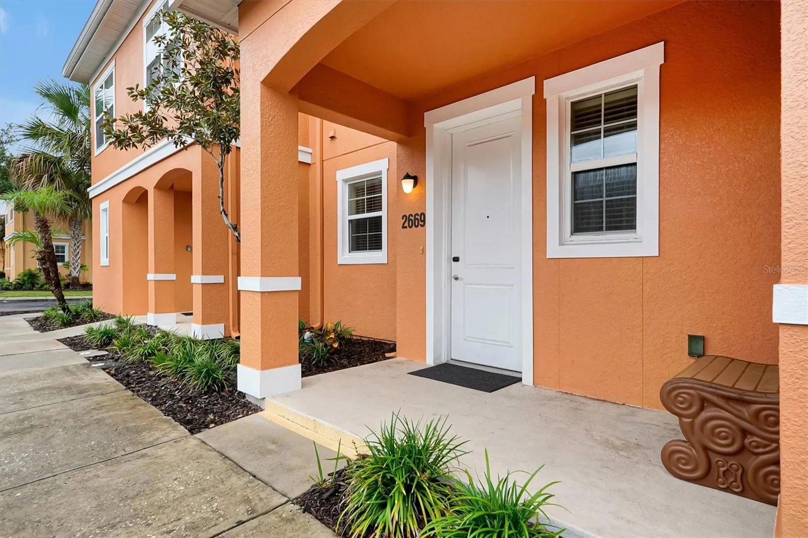 2669 ROADSTER LN