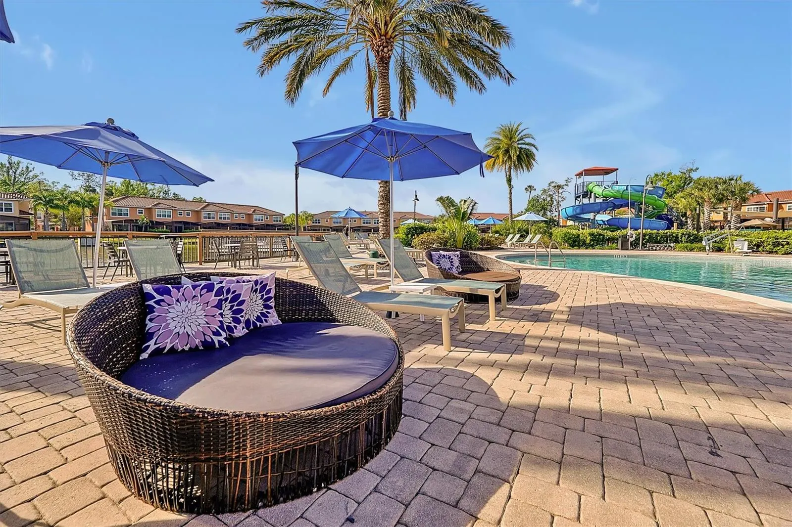 2669 ROADSTER LN