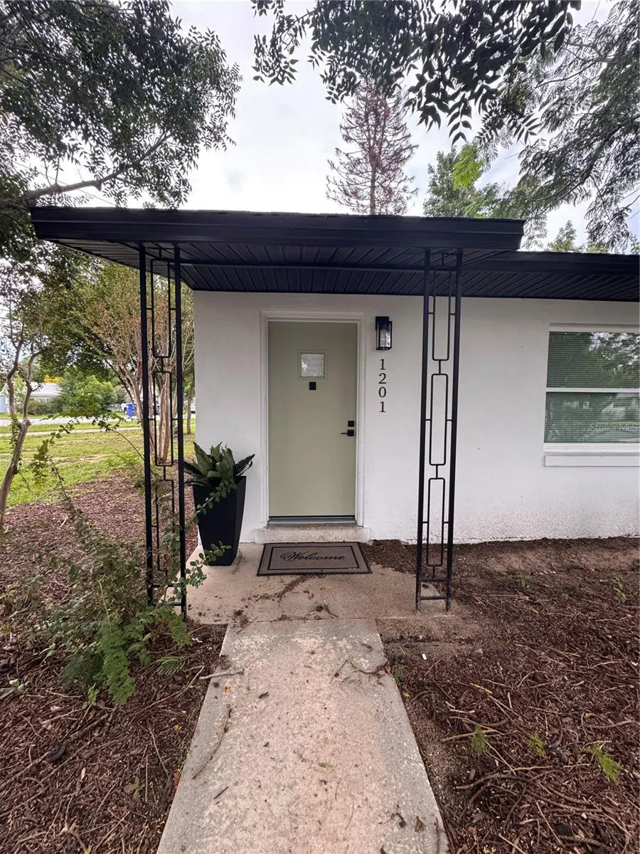 1201 SHERMAN AVE