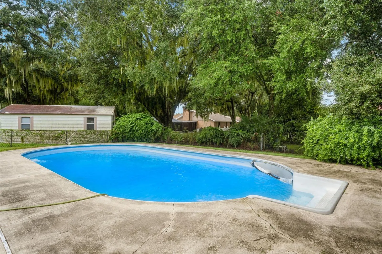 4253 STAFFORD DR