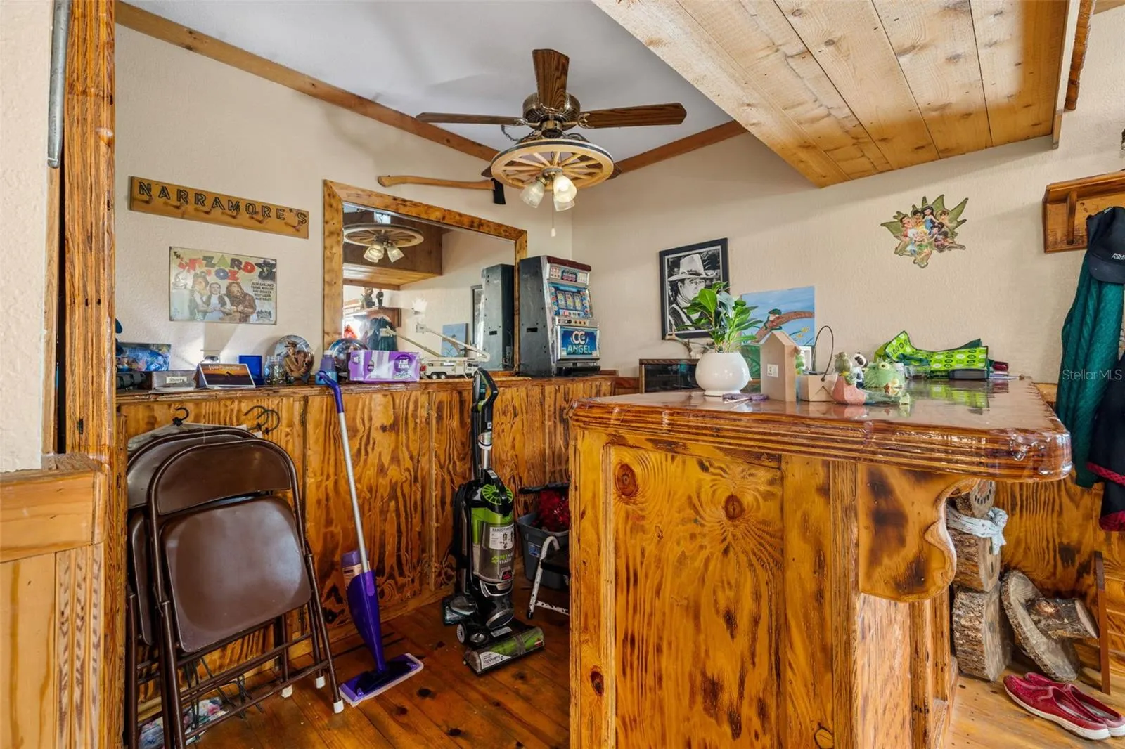 4253 STAFFORD DR