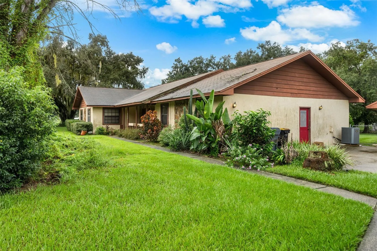 4253 STAFFORD DR