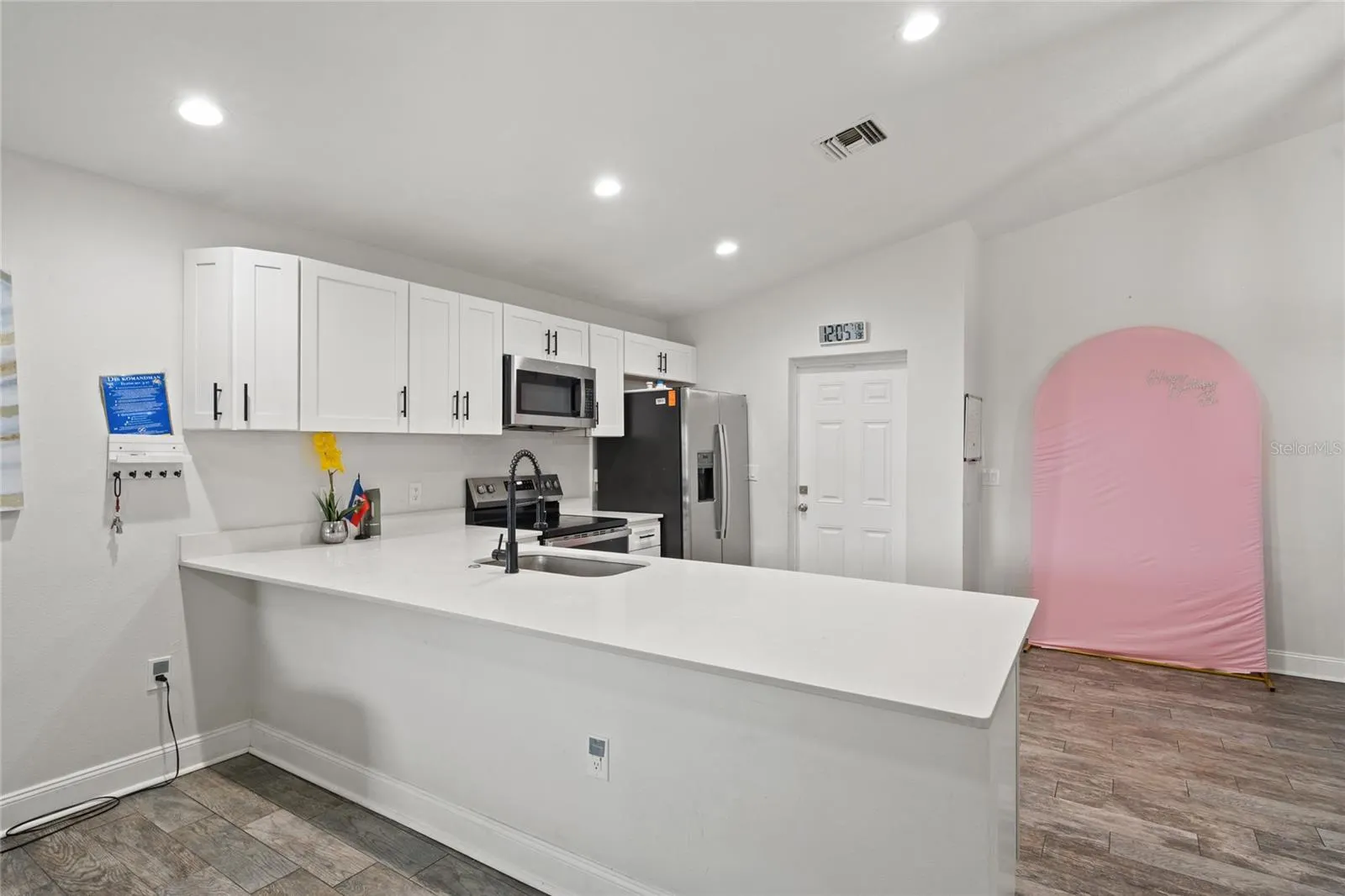 4453 CONLEY ST