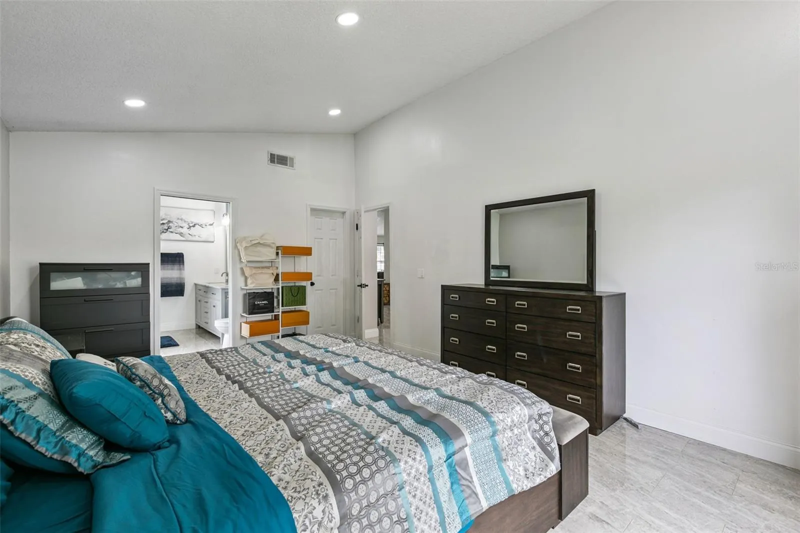 5136 TIMBER RIDGE TRL